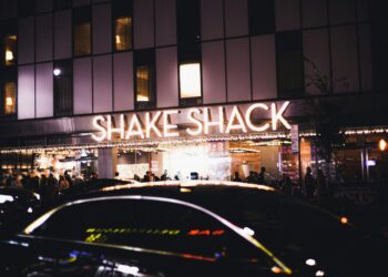 Shake Shack Offers Free Burgers in Honor of Lengthy Oscars Runtime